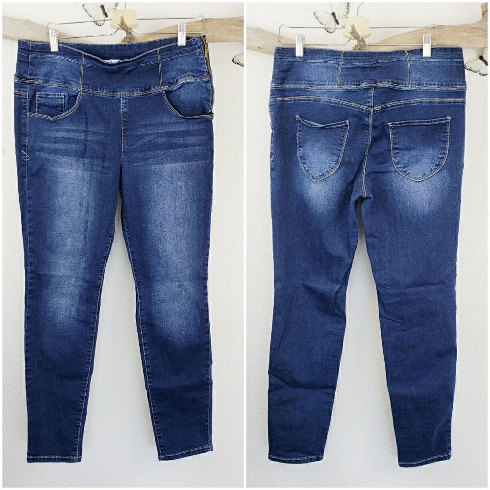 Bisou bisou high waisted skinny Jean's side zip